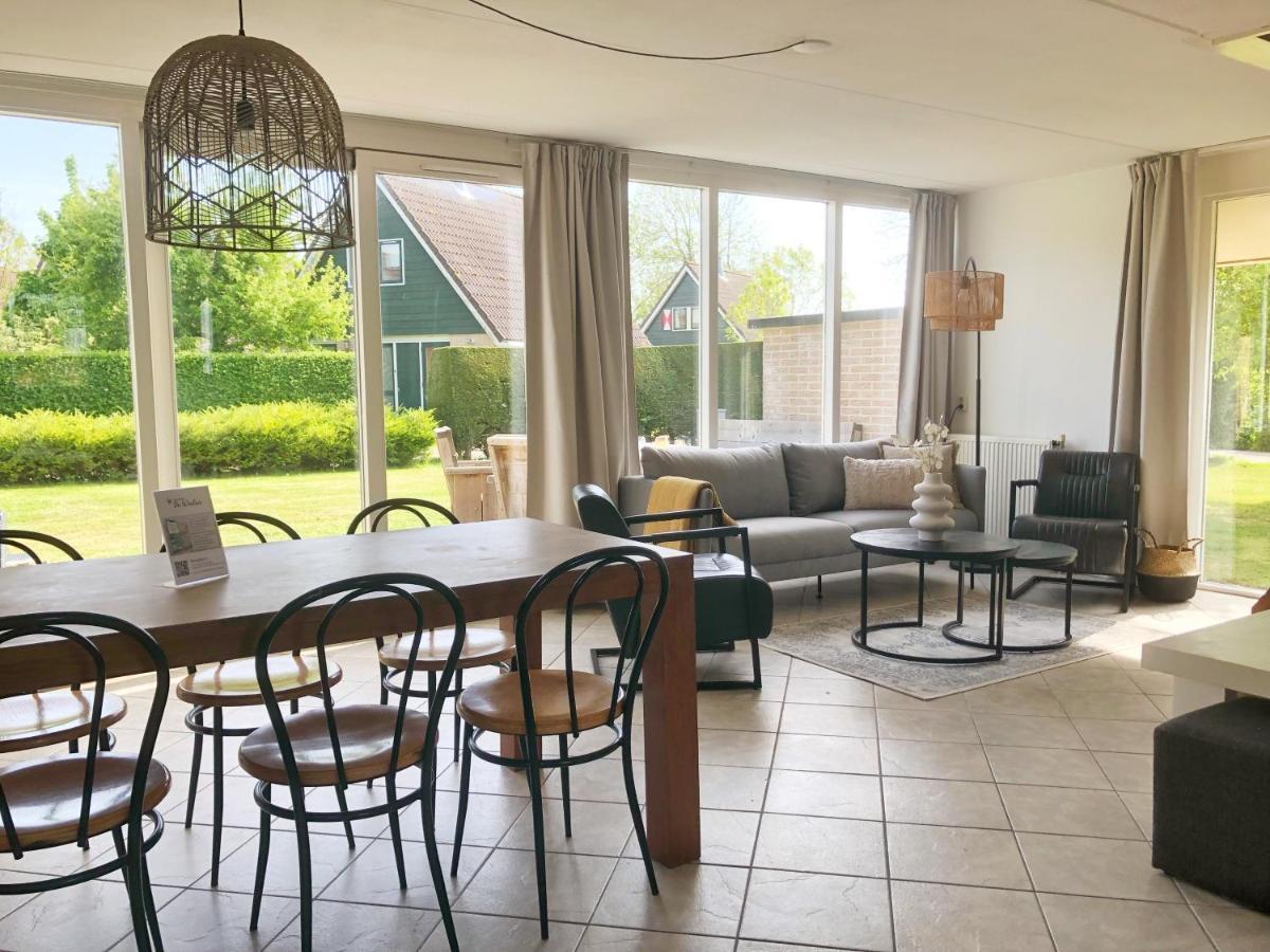 Bungalow 6 Op Recreatiepark De Wielen Sint Maarten Eksteriør bilde