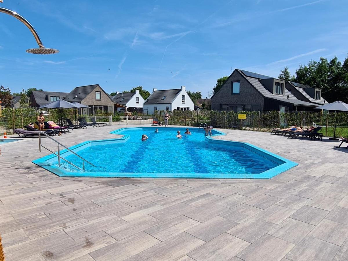 Bungalow 6 Op Recreatiepark De Wielen Sint Maarten Eksteriør bilde